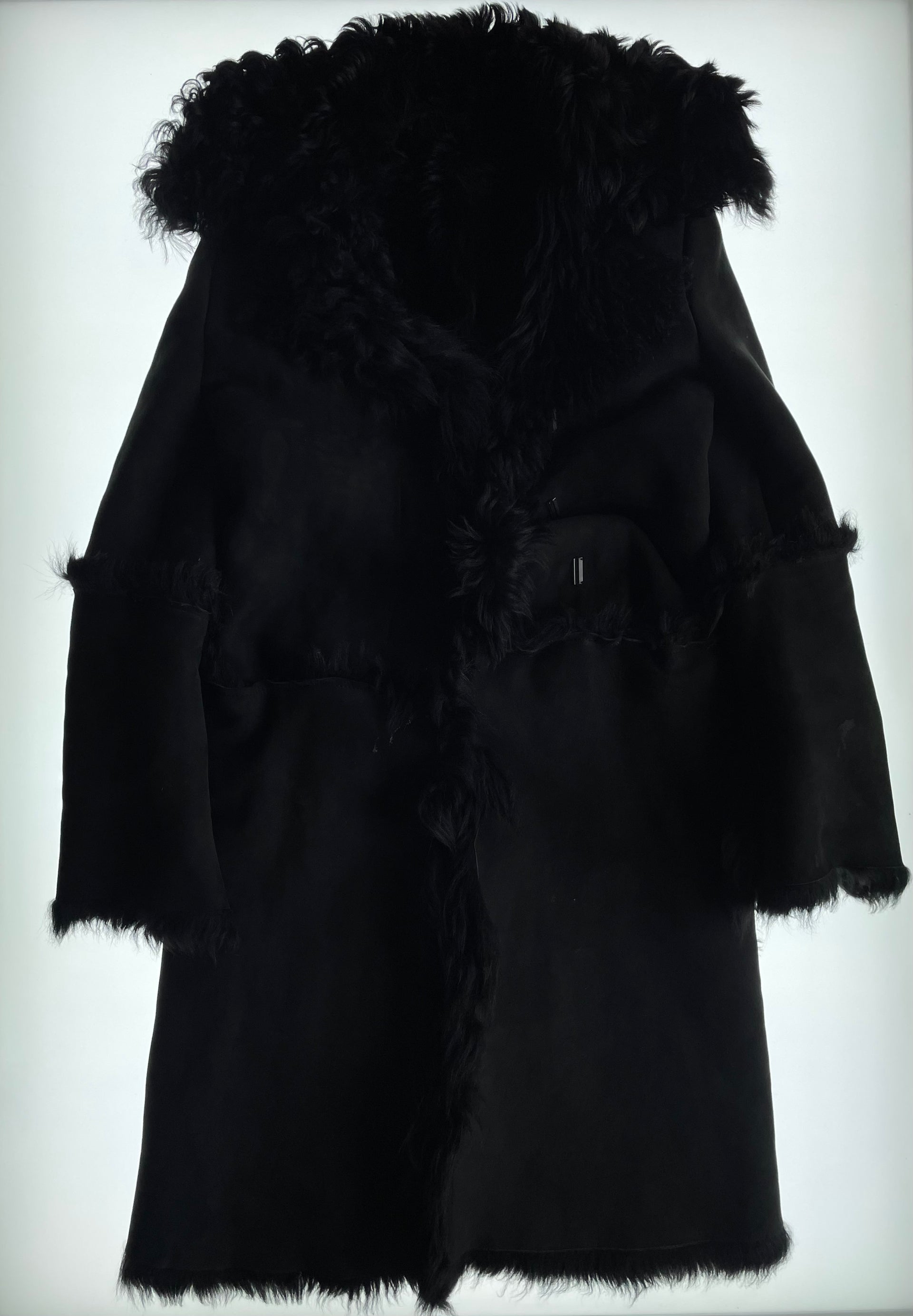 Baraboux | Gucci by Tom Ford FW 96 Reversible Black Long Shearling